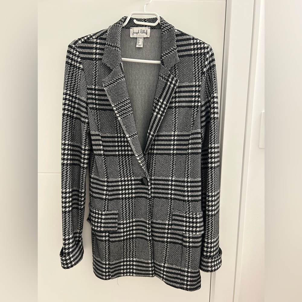 Black and White Plaid Blazer stretch fabric